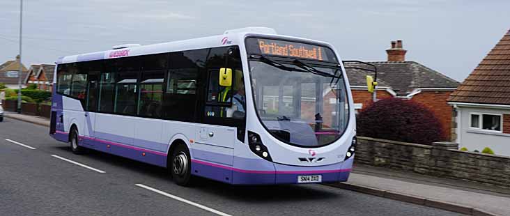 First Hampshire & Dorset Wright Streetlite DF 63185